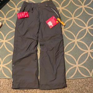 686 Girls ski/snowboards Jesse Insulated Pants in size large.